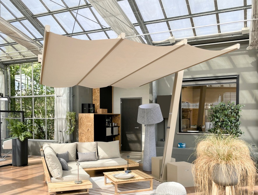 esempio installazione vela scorrevole ombreggiante fly