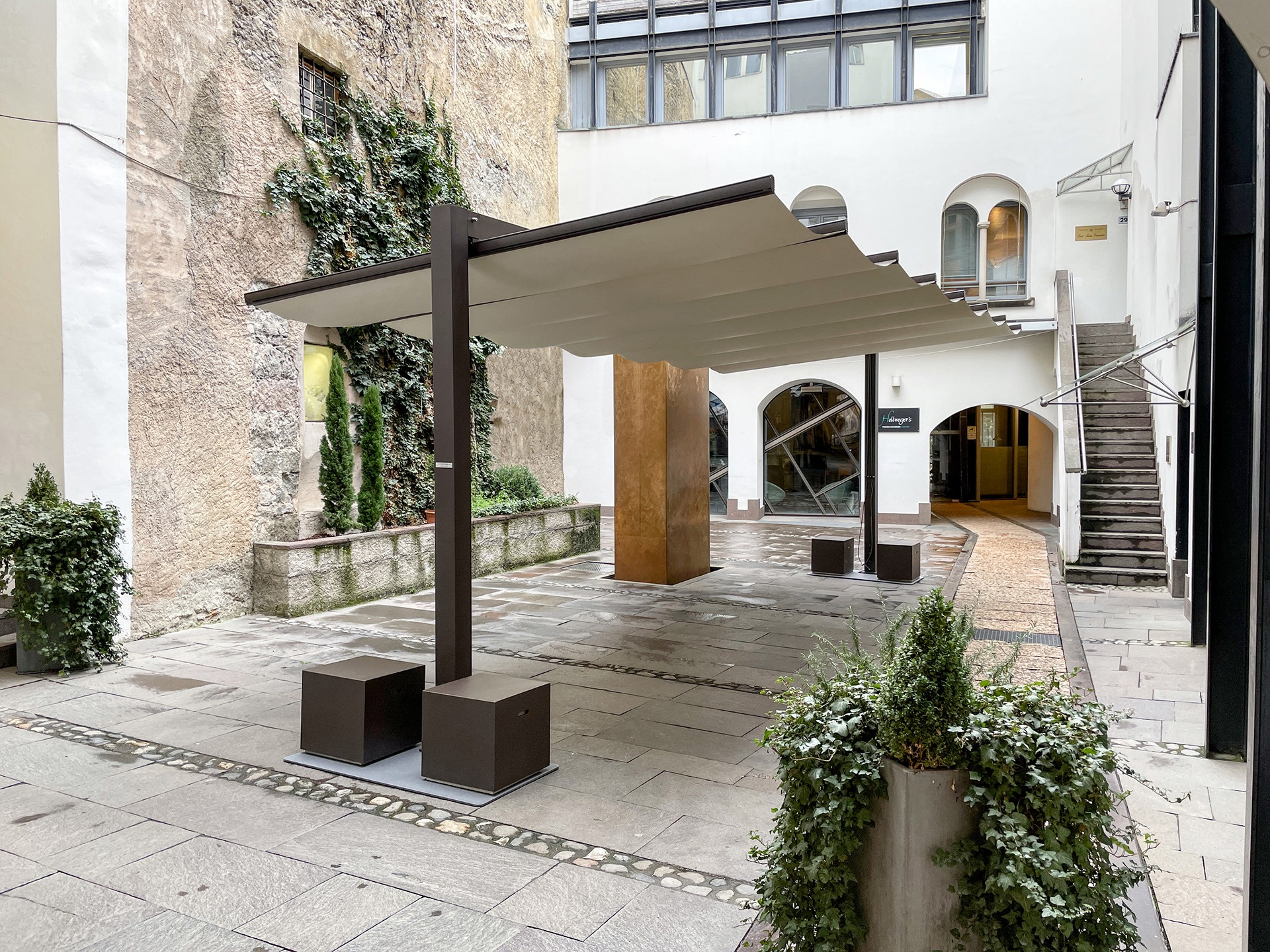 vela ombreggiante per dehors ristorante e bar merano