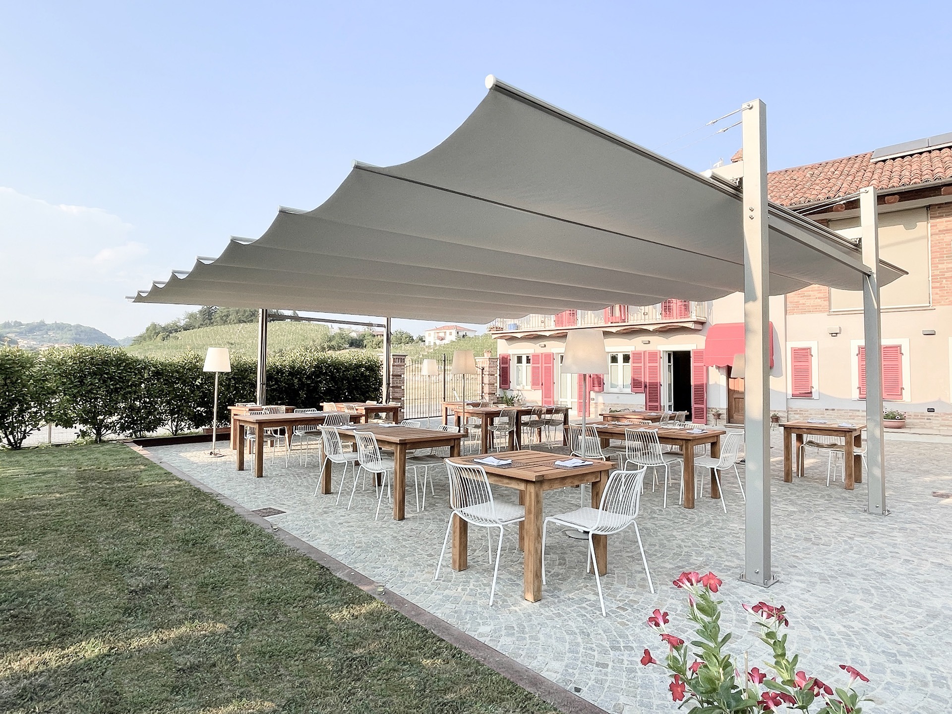 vela ombreggiante per esterno osteria