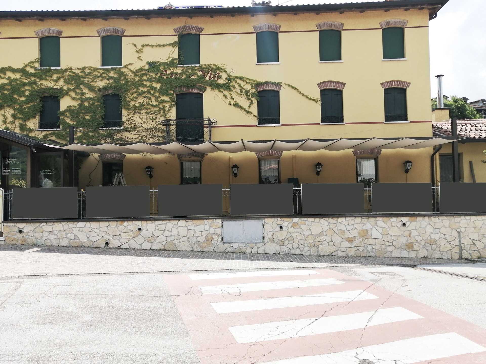 vela ombreggiante per pizzeria chiuppano vicenza